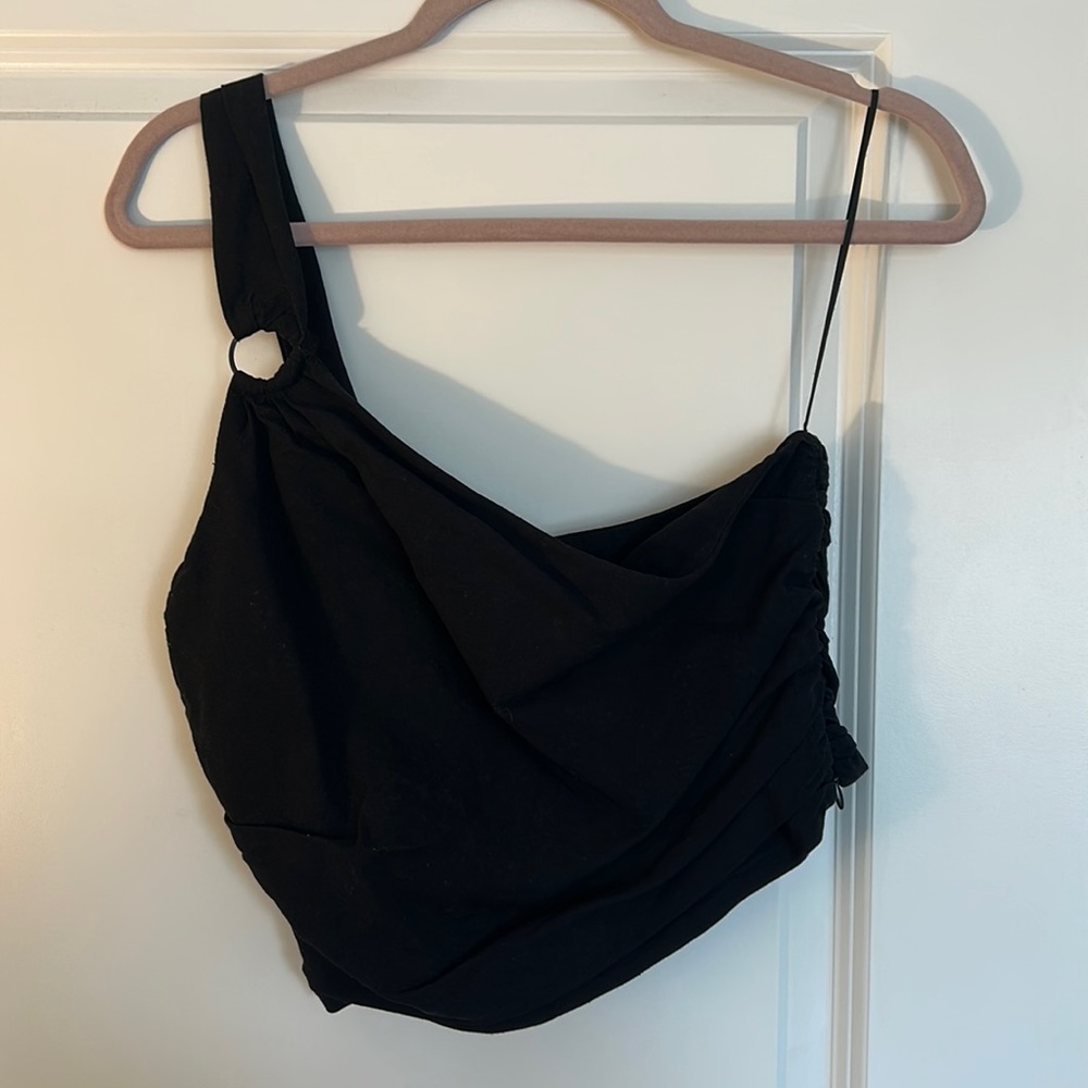 Zara crop top one shoulder in medium